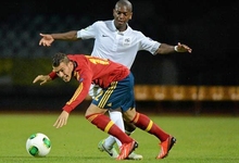 Lance de la segunda semifinal entre Espaa y Francia. | Foto: sefutbol.com