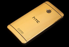 Edicin baada en oro del buque insignia de la compaa, el HTC One