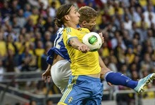 Ibrahimovic, durante el partido ante Islas Feroe. | EFE