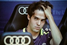 Kak�, en el banquillo del Real Madrid. | Archivo