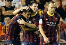 Messi celebra uno de sus goles con Neymar. | EFE