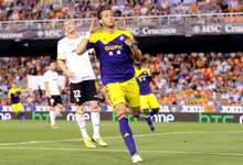 Michu celebra su gol al Valencia, el que supon�a el 0-2 provisional. | Cordon Press