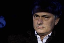 Mourinho, durante el derbi. | EFE