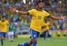 Neymar celebra su gol a Mxico.