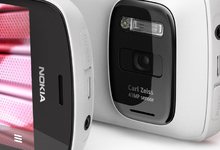 El Nokia 808, equipado con un sensor de 41 megapxeles y ptica Carl Zeiss. | Nokia