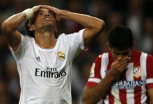 Pepe se lamenta delante de Diego Costa. | Cordon Press