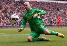 Pepe Reina, durante un partido del Liverpool | Cordon Press