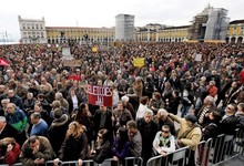 Multitudinaria manifestacin en Lisboa.