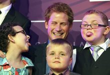El pr�ncipe Harry, en el acto de WellChild | Cordon