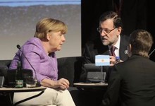Uno de los 'aparte' con Merkel | EFE