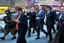 El presidente, en Nueva York, fumando un puro. 