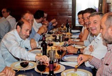 Rubalcaba y Blanco en una feria del pulpo en 2011 | Archivo