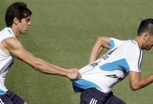 Kak� y Nuri Sahin, durante un entrenamiento con el Real Madrid. | Archivo