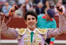 Talavante y Jessica | Efe