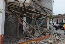 Un edificio demolido en Qionglai, en la provincia china de Sichuan | Efe