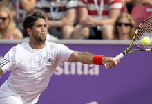 Verdasco golpea una bola en la semifinal de Bastad. | EFE