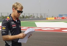 Sebastian Vettel pasea por uno de los circuitos. | Archivo