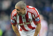 Walters se lamenta durante una acci�n del partido. | EFE