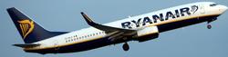 Avión de Ryanair despegando.|Cordon Press