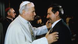 Juan Pablo II y Lech Walesa | Corbis