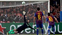 Messi falla el penalti. | EFE
