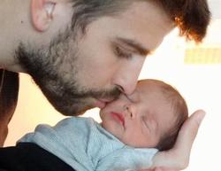 Piqué besa a su bebé, Milan | Twitter