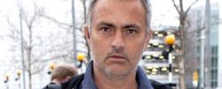 José Mourinho, por las calles de Londres. | Foto: Daily Mirror