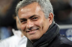Jose Mourinho, durante el partido entre 'su' Chelsea y el Manchester City. | EFE