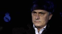 Mourinho, durante el derbi. | EFE