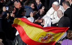 El Papa Francisco, junto una bandera española | Cordon Press