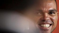 Pepe, en rueda de prensa en la localidad de bidos. | EFE