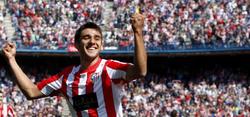 Salvio celebra su gol ante el Getafe. | EFE