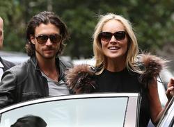 Sharon Stone y Mart�n Mica | Cordon Press