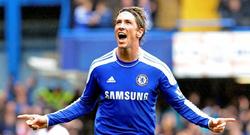 Fernando Torres celebra uno de los tres tantos logrados. | EFE