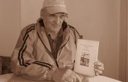 Bojidar Vitanov, superviviente del campo de concentracin de Lovech, en Bulgaria | Radoslav Yurdanov/LD