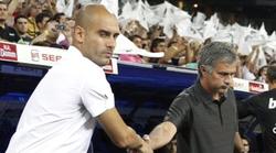 Fro saludo entre Pep Guardiola y Jos Mourinho en la ida de la Supercopa de Espaa. | Archivo