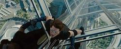 Tom Cruise en Misión Imposible 4, ya en cines
