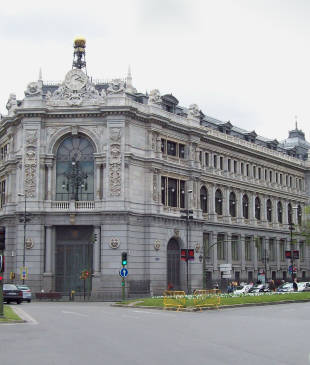 Las tres grandes advertencias del Banco de España que Sánchez prefiere ignorar