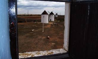 Recorrer La Mancha emulando al Quijote y a Sara Montiel