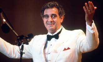 Plácido Domingo, acusado de acoso sexual por nueve mujeres