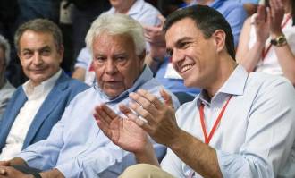 Felipe, Zapatero y Sánchez en un mitin del PSOE