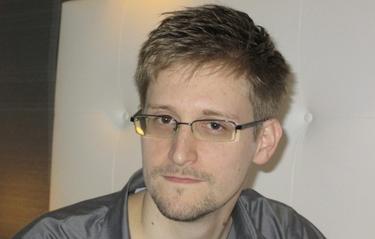 Edward Snowden, extécnico de la CIA y exconsultor de la NSA. | Archivo