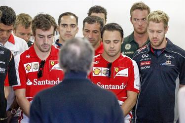 Los pilotos han guardado un minuto de silencio en memoria de Mara de Villota. 