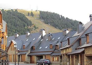 La urbanizacin en Baqueira a la que acude Urdangarn | Idealista