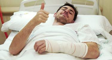 Iker Casillas, tras la operacin. | Realmadrid.com