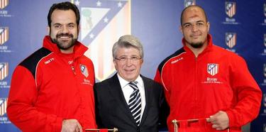 Enrique Cerezo, en la presentaci�n del equipo de rugby del Atl�tico de Madrid. | EFE