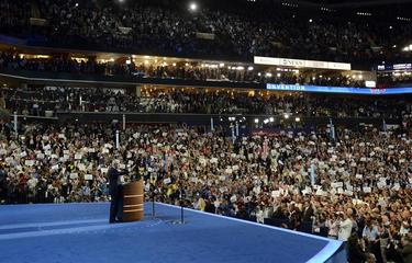 Lleno en el Time Warner Arena durante el discurso de Clinton en la convención demócrata. | EFE