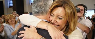 Susana Daz abraza a Grin tras su proclamacin | EFE