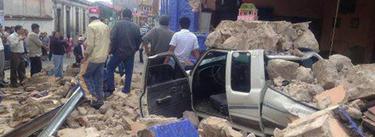 Los efectos del terremoto en una calle de San Marcos | EFE