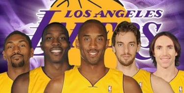 Posible quinteto titular de los Lakers en la temporada 2012/13.